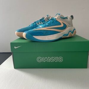 Nike Giannis Immortality 3 Basketball Shoes Mens 9.5 Phantom Blue Lightning